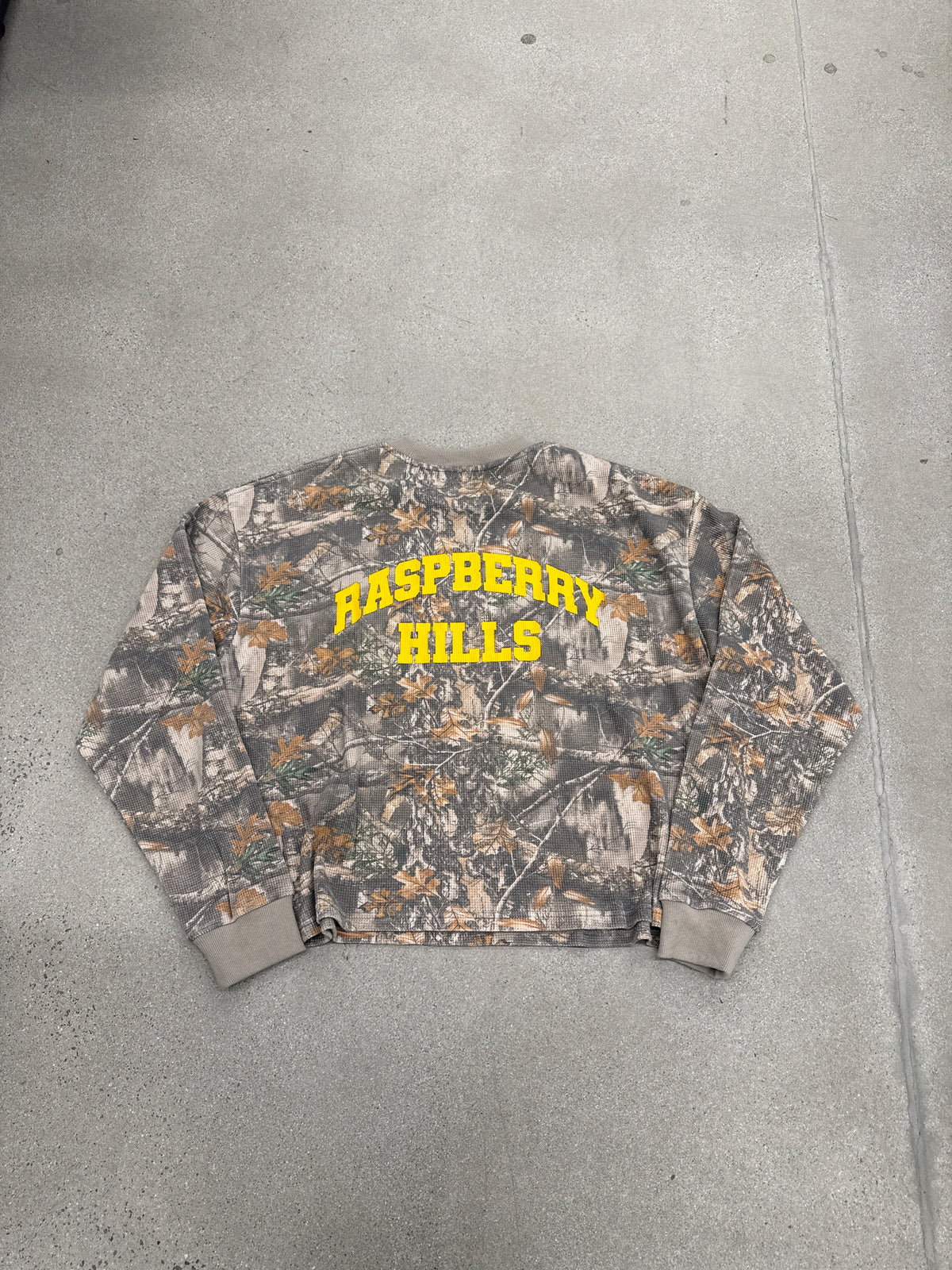 GV Gallery Raspberry Hills Realtree Camo Thermal Longsleeve
