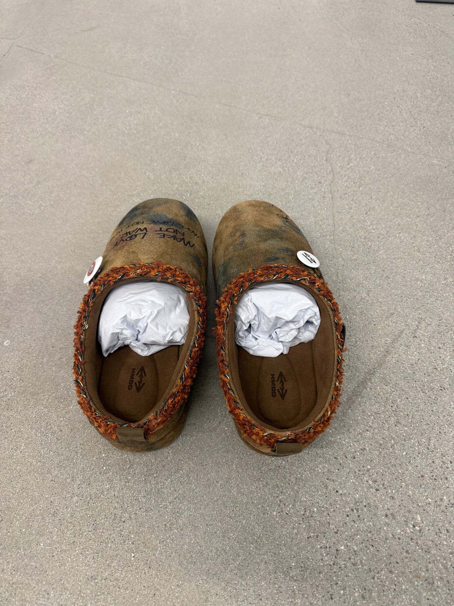 Happy Memories Don't Die HMDD Graffiti Mule Slippers