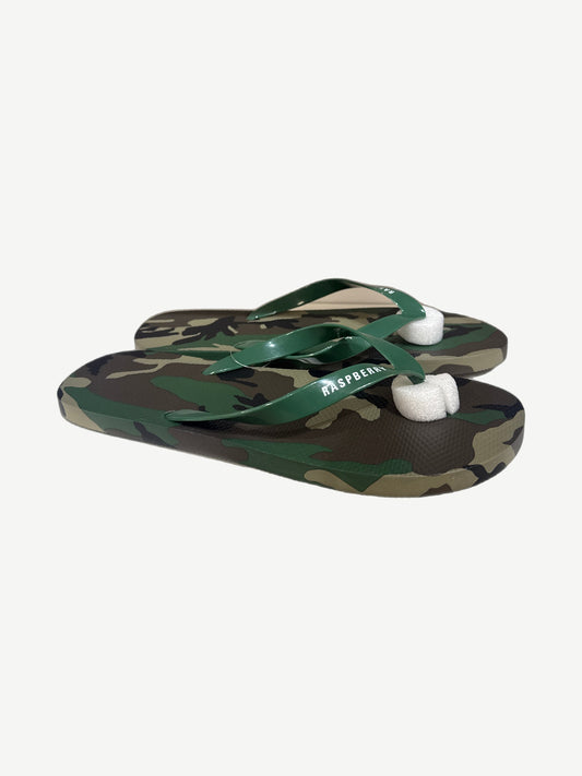 GV Gallery Raspberry Hills Camo Slides