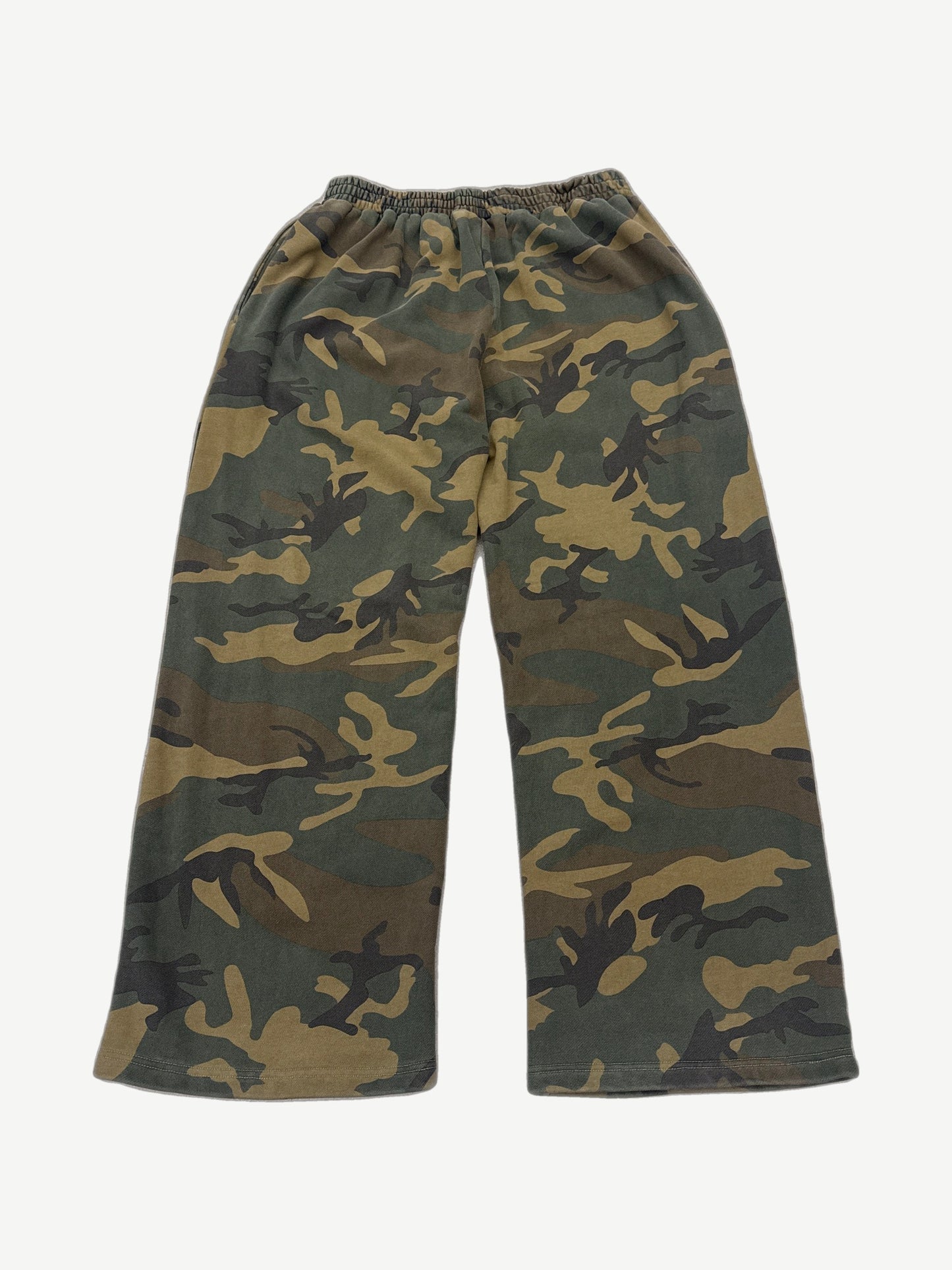 GV Gallery Raspberry Hills Camo R Sport Sweatpants
