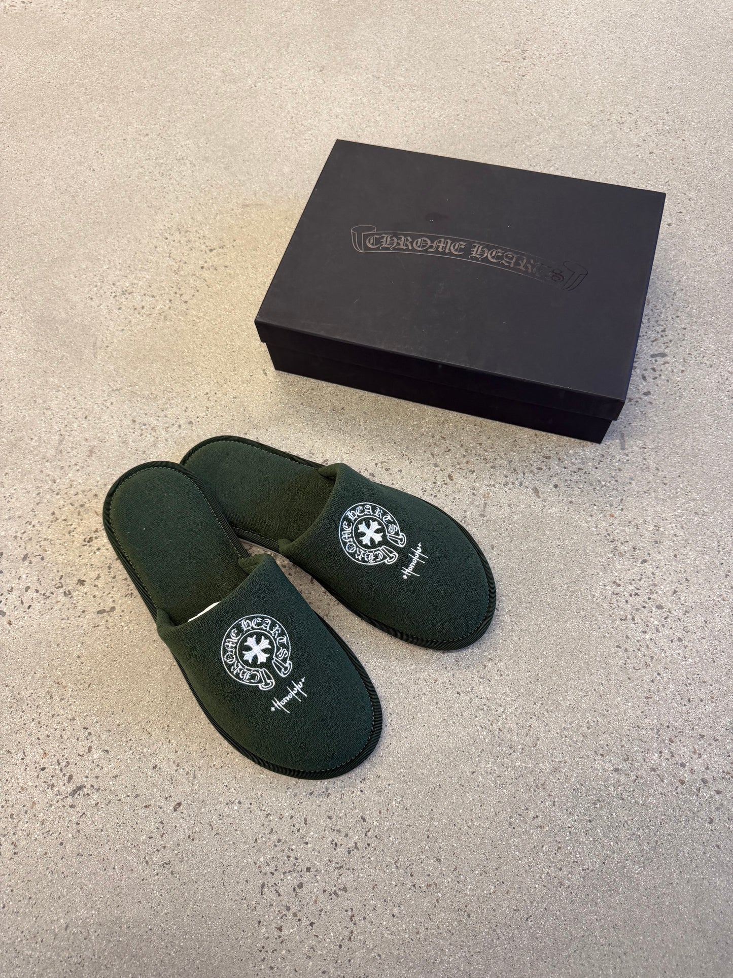 Chrome Hearts Honolulu Exclusive Green Hotel Slippers