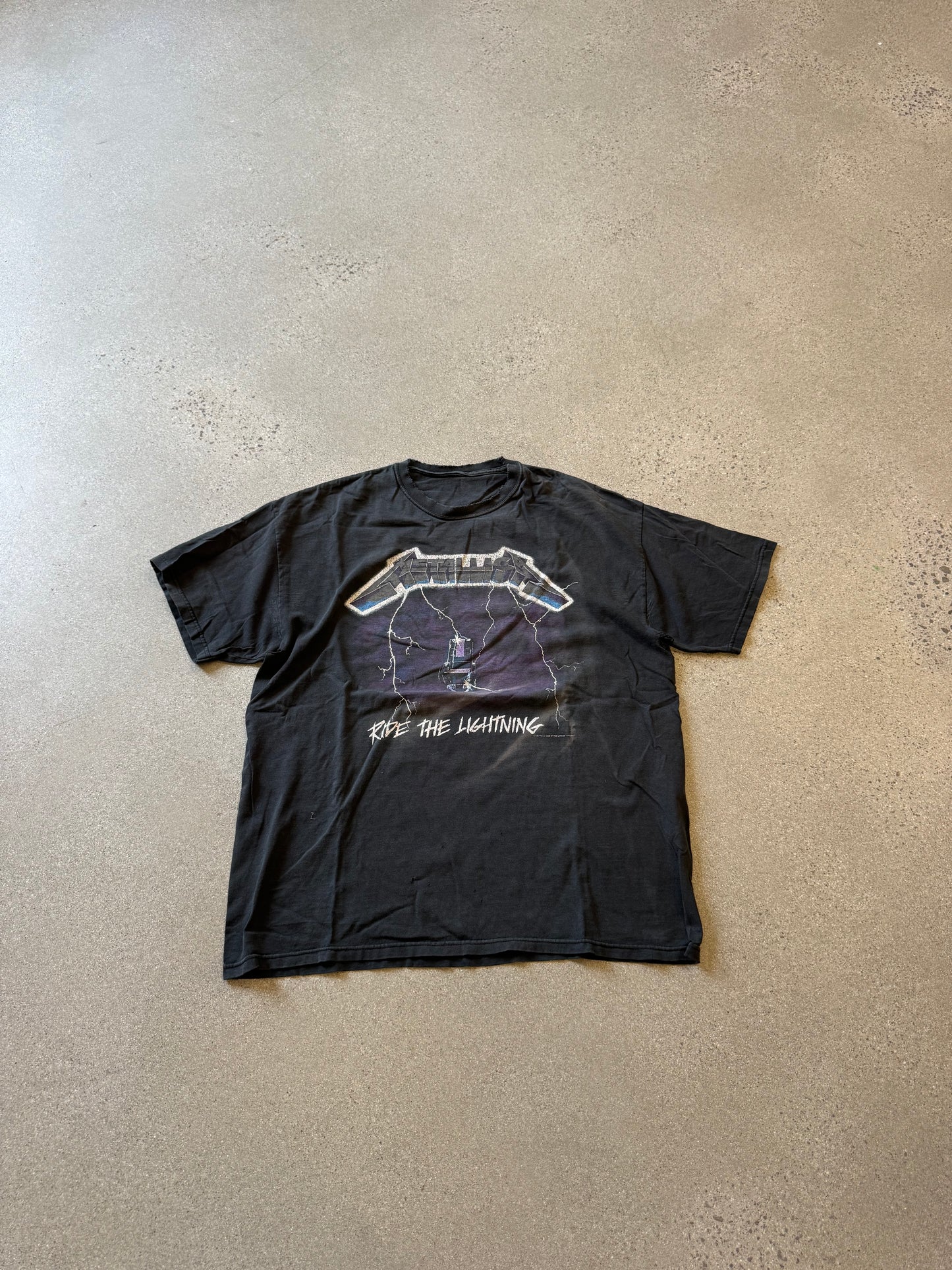 Vintage Y2K Metallica Ride the Lightning Tee