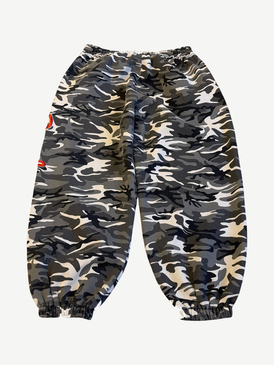 GV Gallery Raspberry Hills Snow Camo Sweatpants