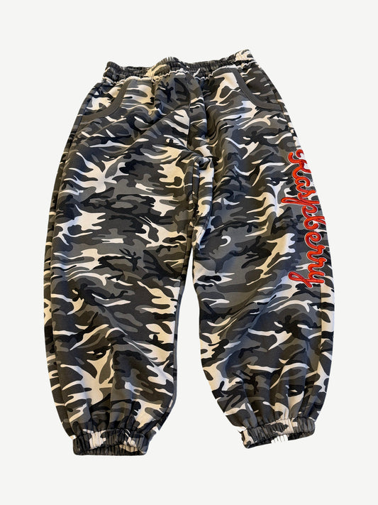 GV Gallery Raspberry Hills Snow Camo Sweatpants