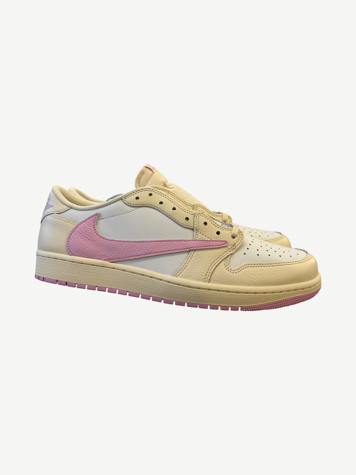 Jordan 1 Retro Low OG SP Travis Scott Shy Pink