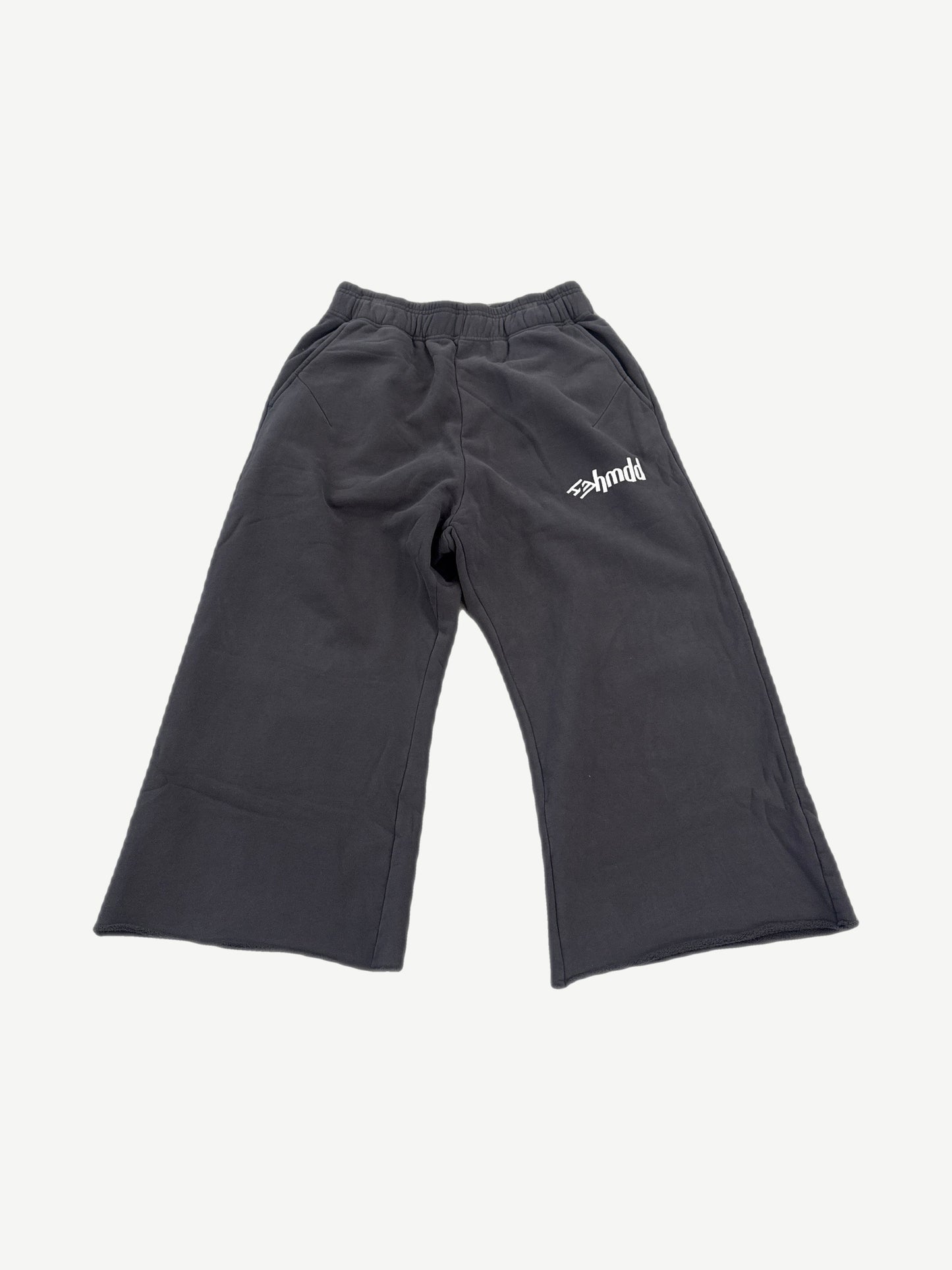 HMDD gray organic cotton 3/4 length sweat shorts front view with elastic drawstring waistband
