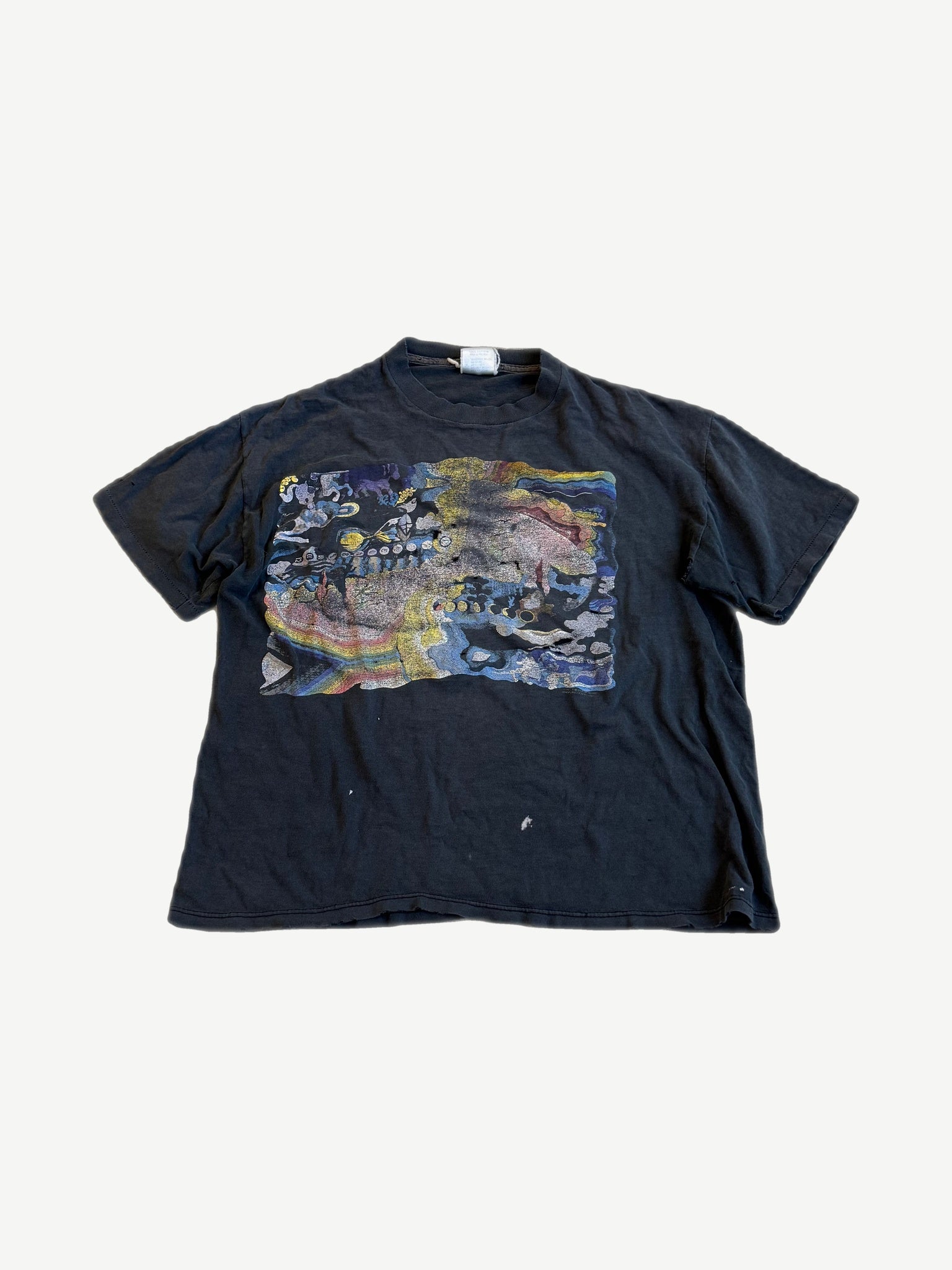 Vintage The Moody Blues black band tee with band photo graphic and red tour text print on front