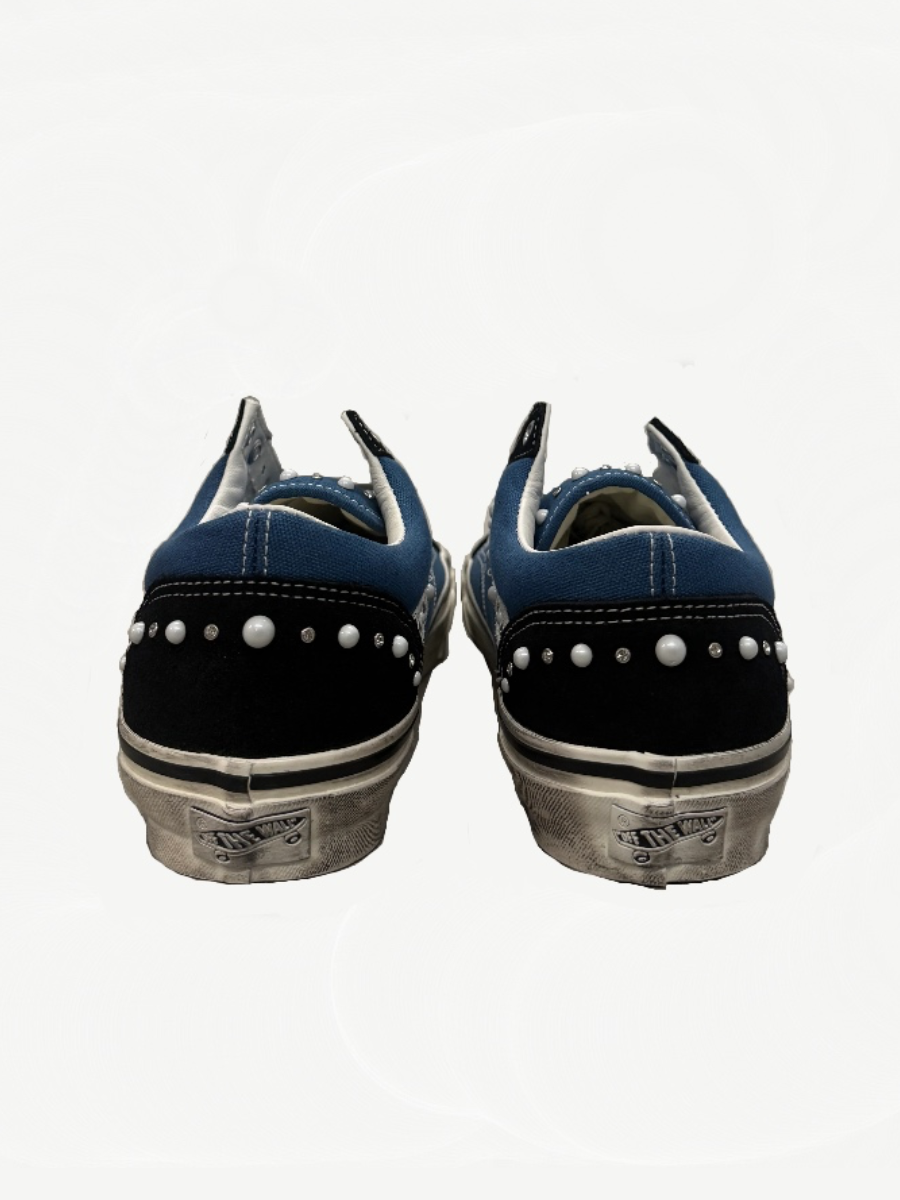 Vans OG Old Skool LX 36 top view showing waxed laces, pearlized leather upper in black navy two-tone.