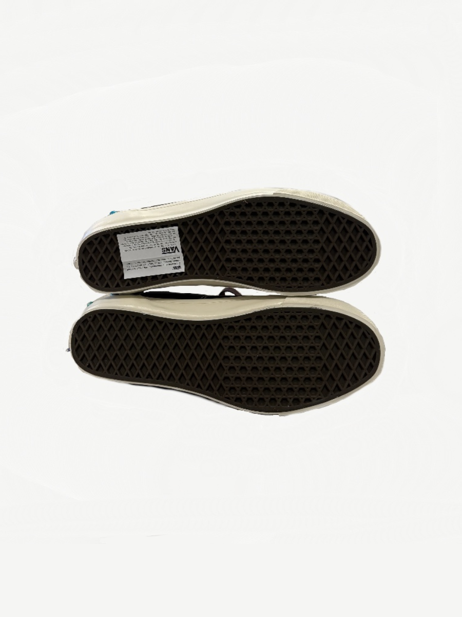 Vans LX Old Skool Gemstone Mushroom top view with padded suede collar and round white laces on tan upper