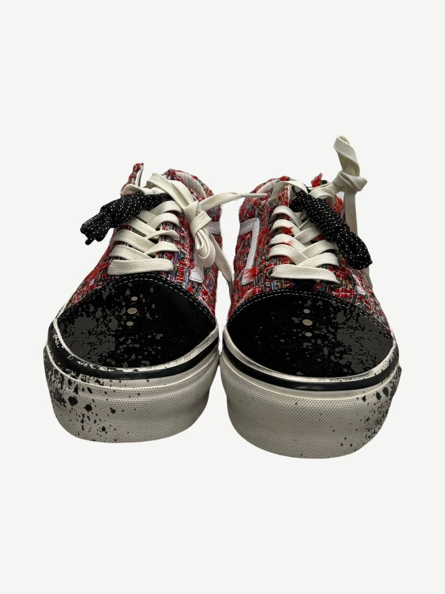 Front view of Vans Old Skool red tweed sneakers with mixed black checkered and white flat laces