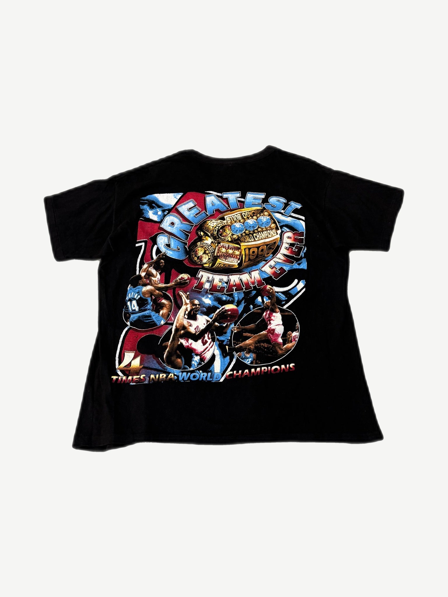 Vintage Bulls Greatest Team Ever rap tee back with championship ring and Jordan, Pippen player photos