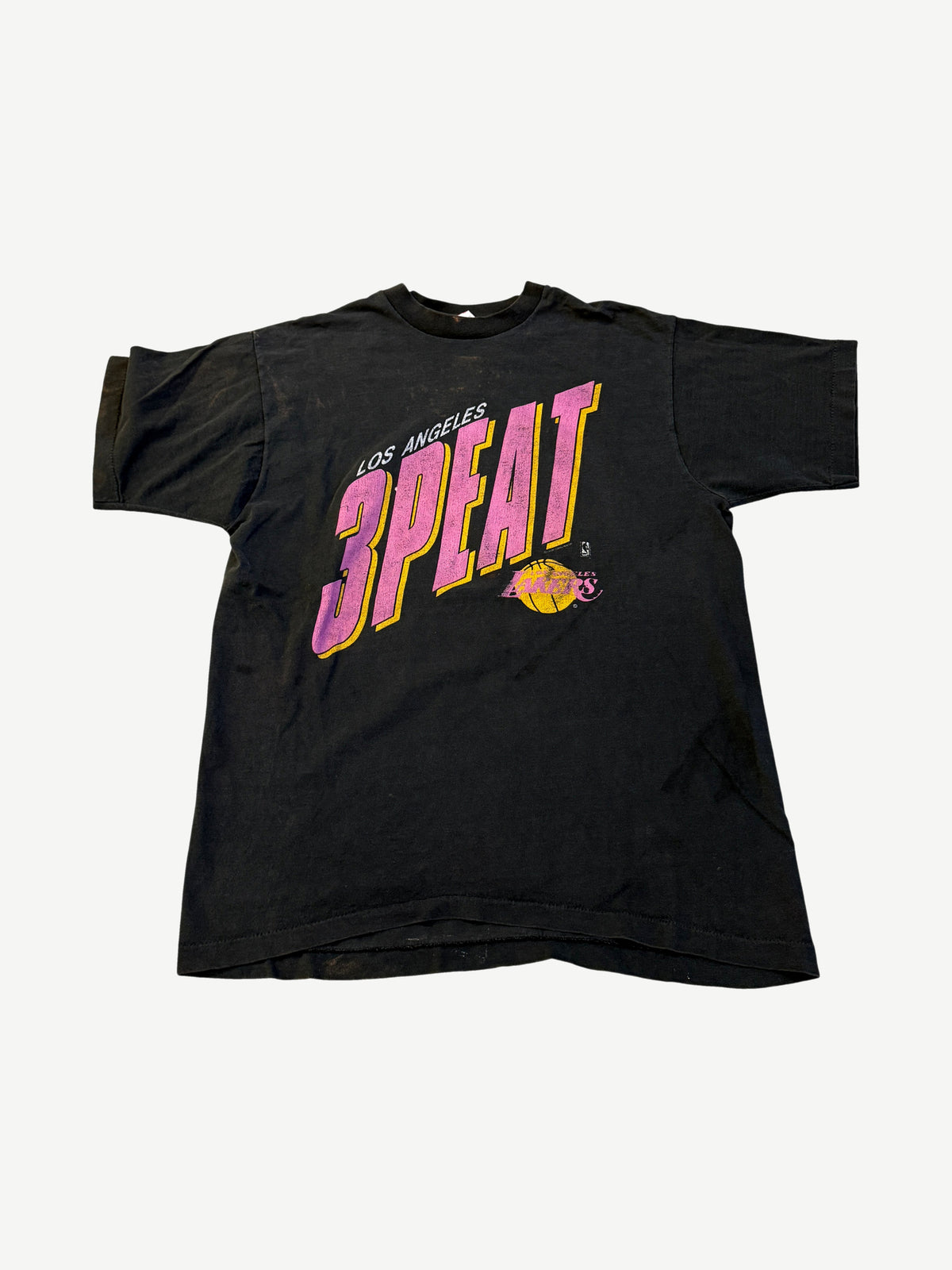 Vintage Faded Los Angeles Lakers 3 Peat Championship Tee