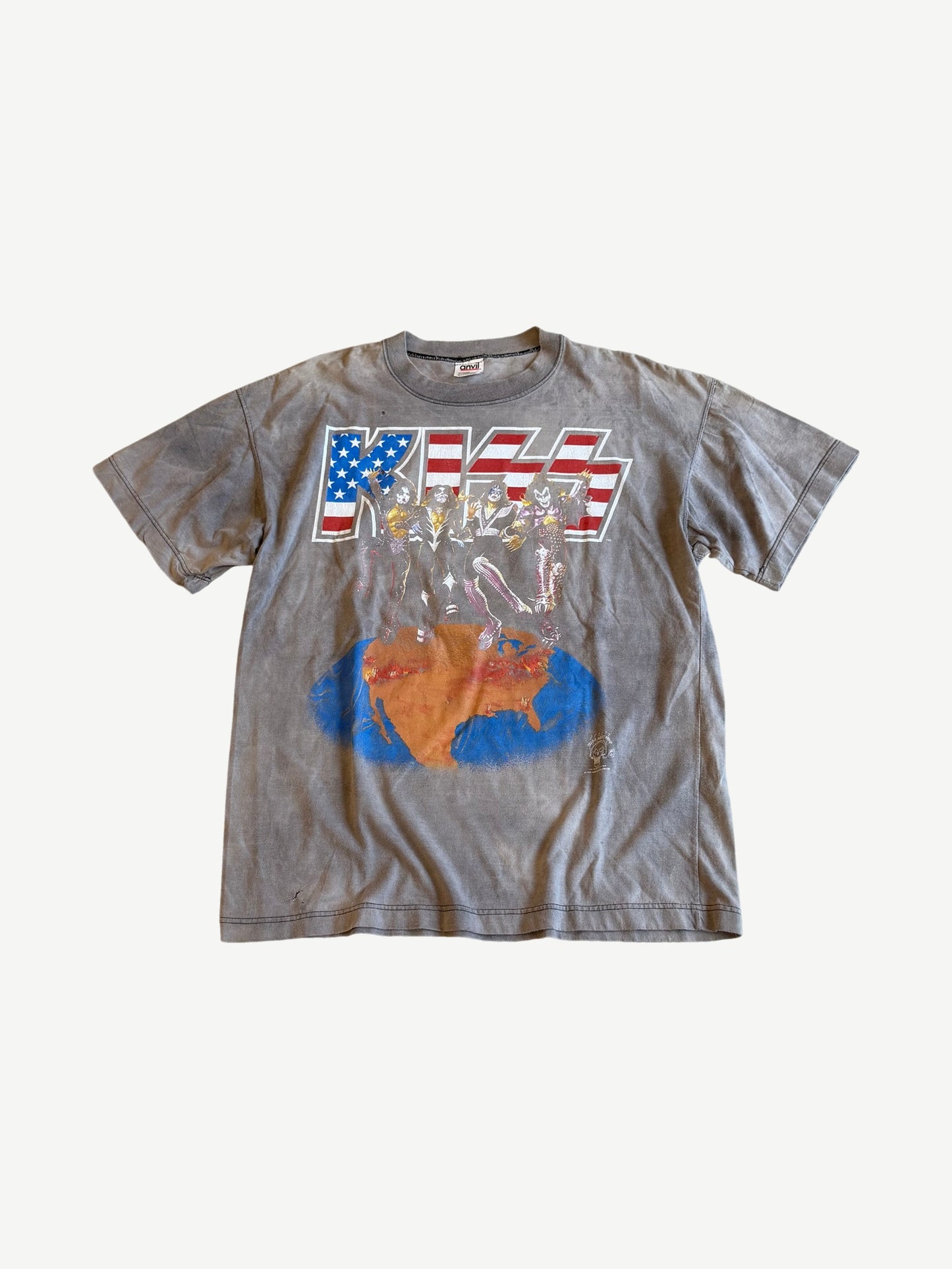 Vintage Kiss Alive Worldwide tour tee in faded grey with band logo and members graphic over globe print.