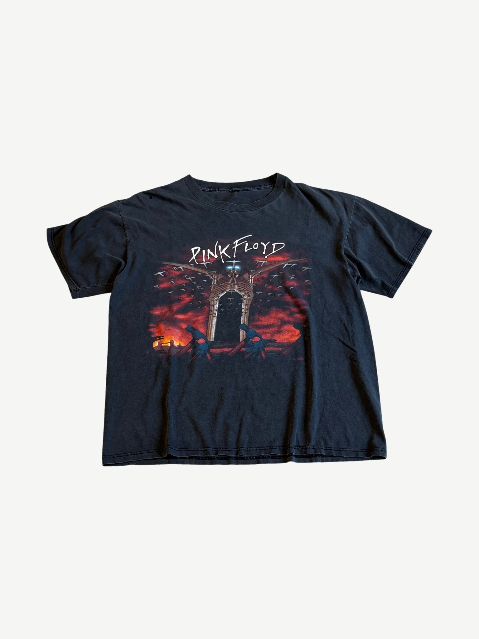 Vintage Pink Floyd The Wall faded black tee front with crossed hammers archway and red sky album graphic